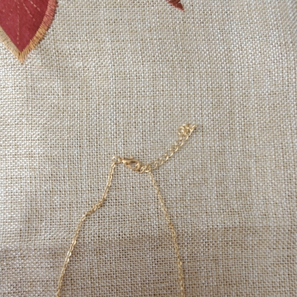 Scorpio astrological sign gold necklace - Picture 6 of 6